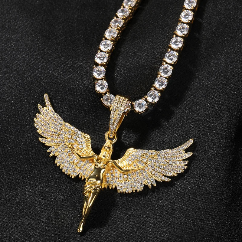Heavenly Angel Pendan – White Gold Plated