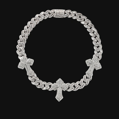 Iced Out Triple Cross Cuban Chain – Hvidguldbelagt