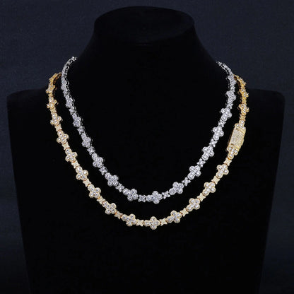 Chaîne croix étoile glacée 10 mm–Plaqué or blanc