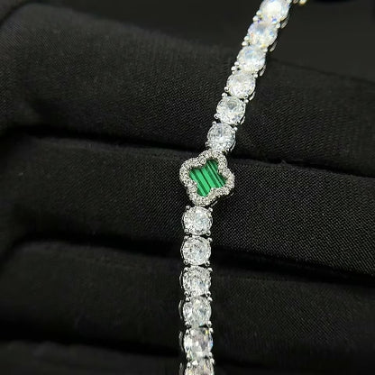 Bracelet tennis trèfle vert glacé 4 mm–Plaqué or blanc